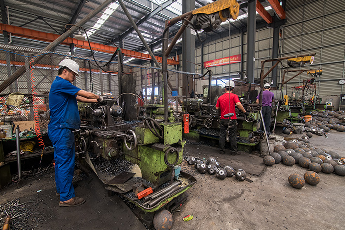 利川网架配件车间